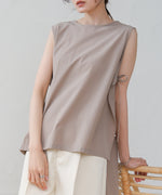 ノースリーブサイドリボンラッシュガード