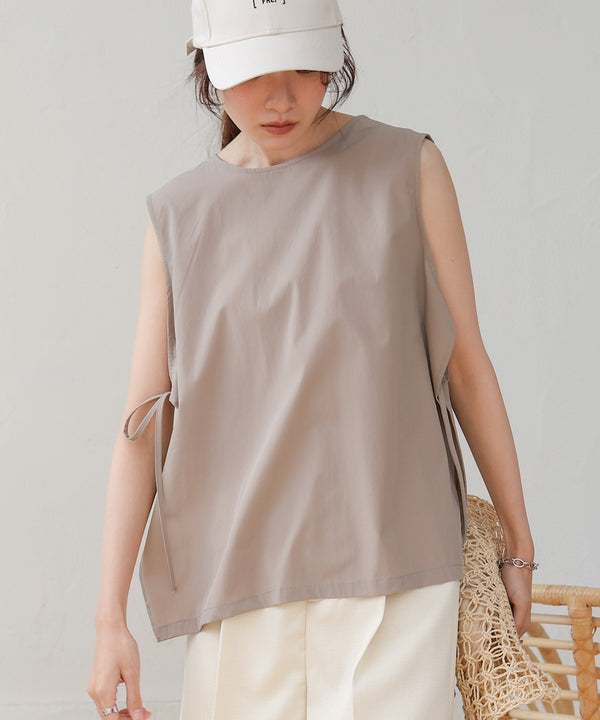 ノースリーブサイドリボンラッシュガード