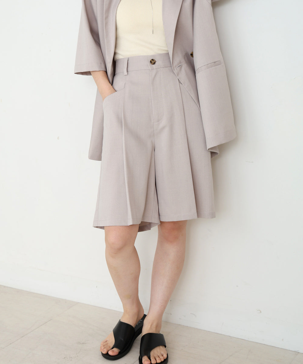タックデザインハーフパンツ