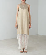 シワ加工サテンチュールレース切替キャミワンピース