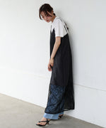 シワ加工サテンチュールレース切替キャミワンピース