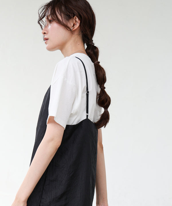 シワ加工サテンチュールレース切替キャミワンピース