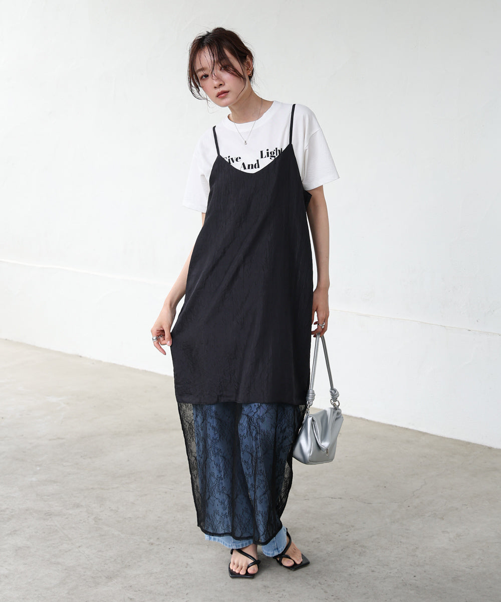 シワ加工サテンチュールレース切替キャミワンピース