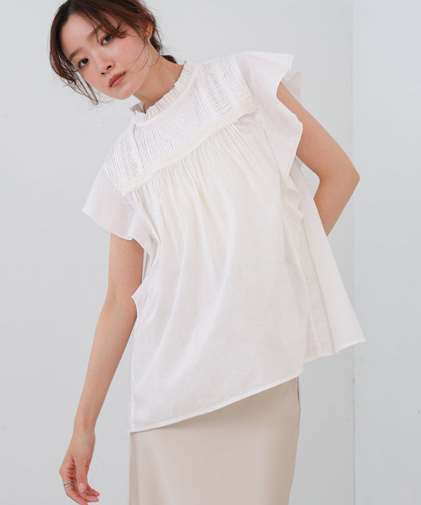 キャンブリックボイル　ピンタックフリルブラウス