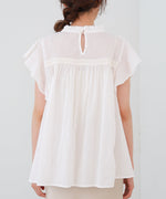 キャンブリックボイル　ピンタックフリルブラウス