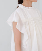 キャンブリックボイル　ピンタックフリルブラウス