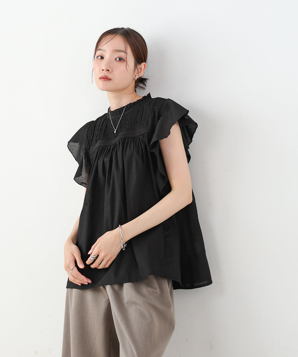 キャンブリックボイル　ピンタックフリルブラウス