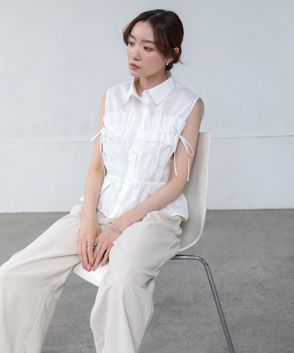 リボンギャザーノースリーブブラウス