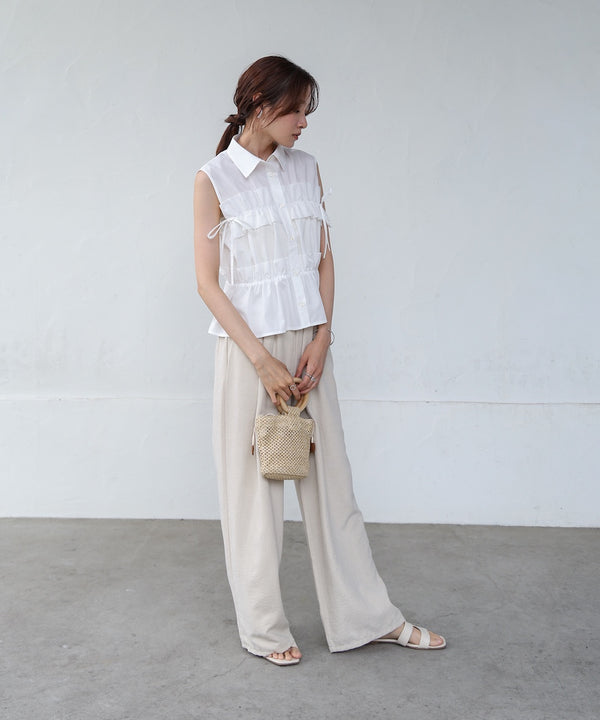 リボンギャザーノースリーブブラウス