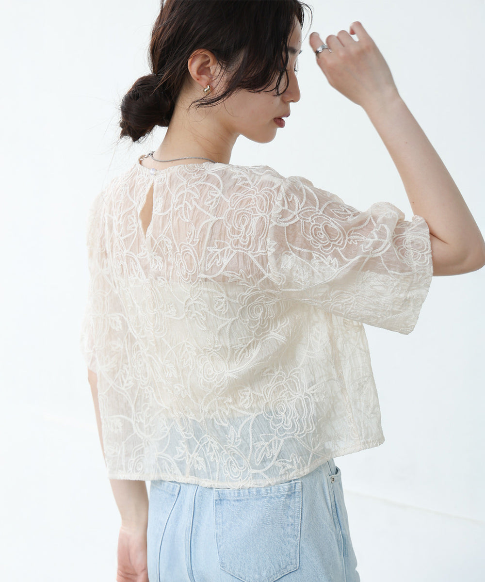 コード刺繍オーガンジーブラウス