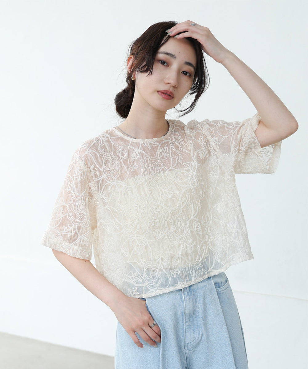 コード刺繍オーガンジーブラウス