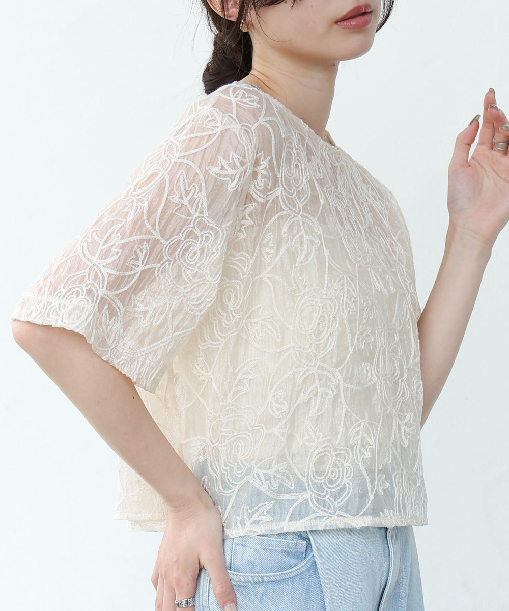 コード刺繍オーガンジーブラウス
