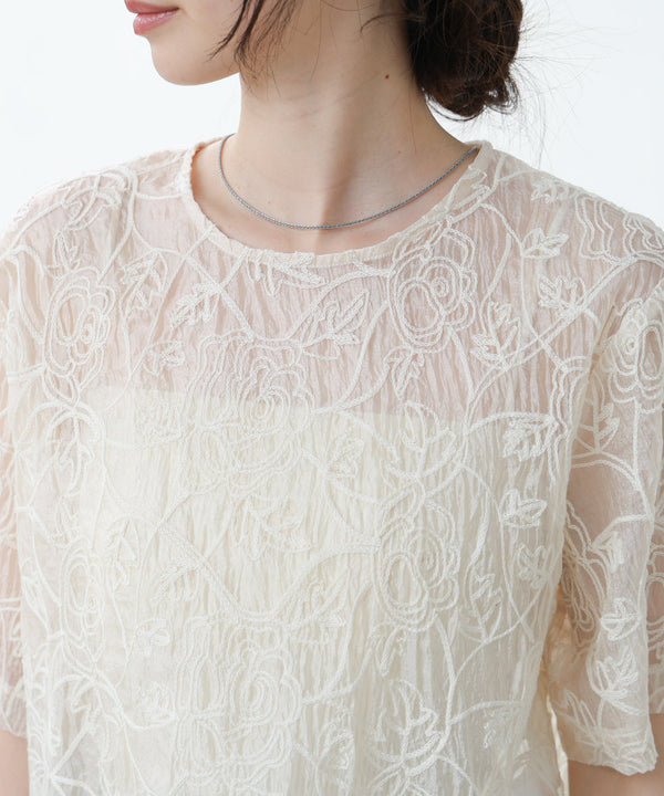 コード刺繍オーガンジーブラウス