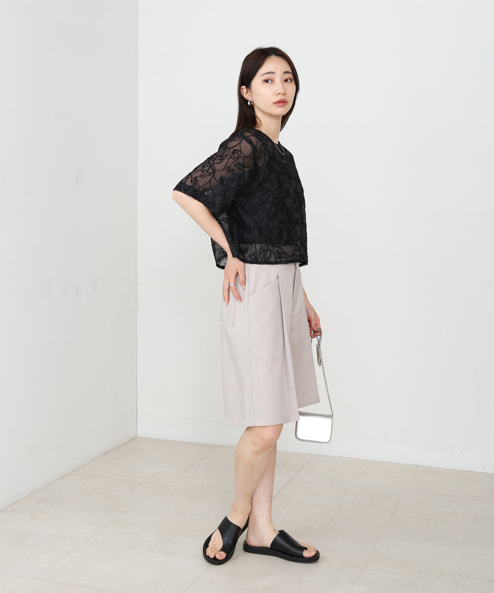 コード刺繍オーガンジーブラウス