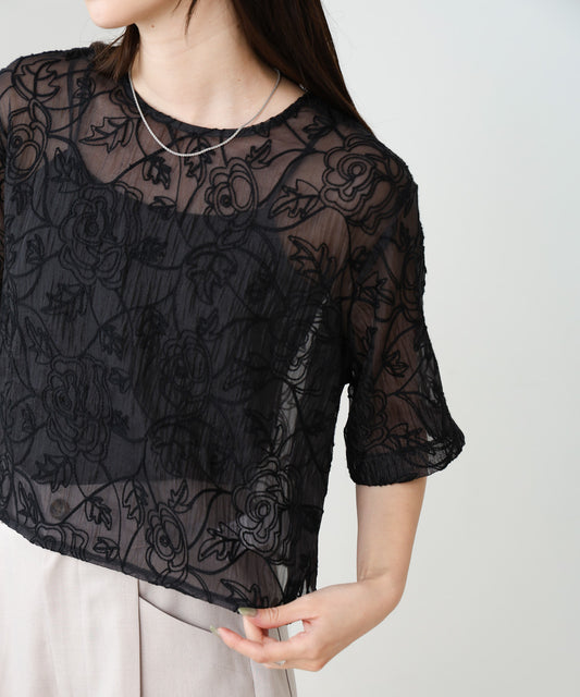 コード刺繍オーガンジーブラウス