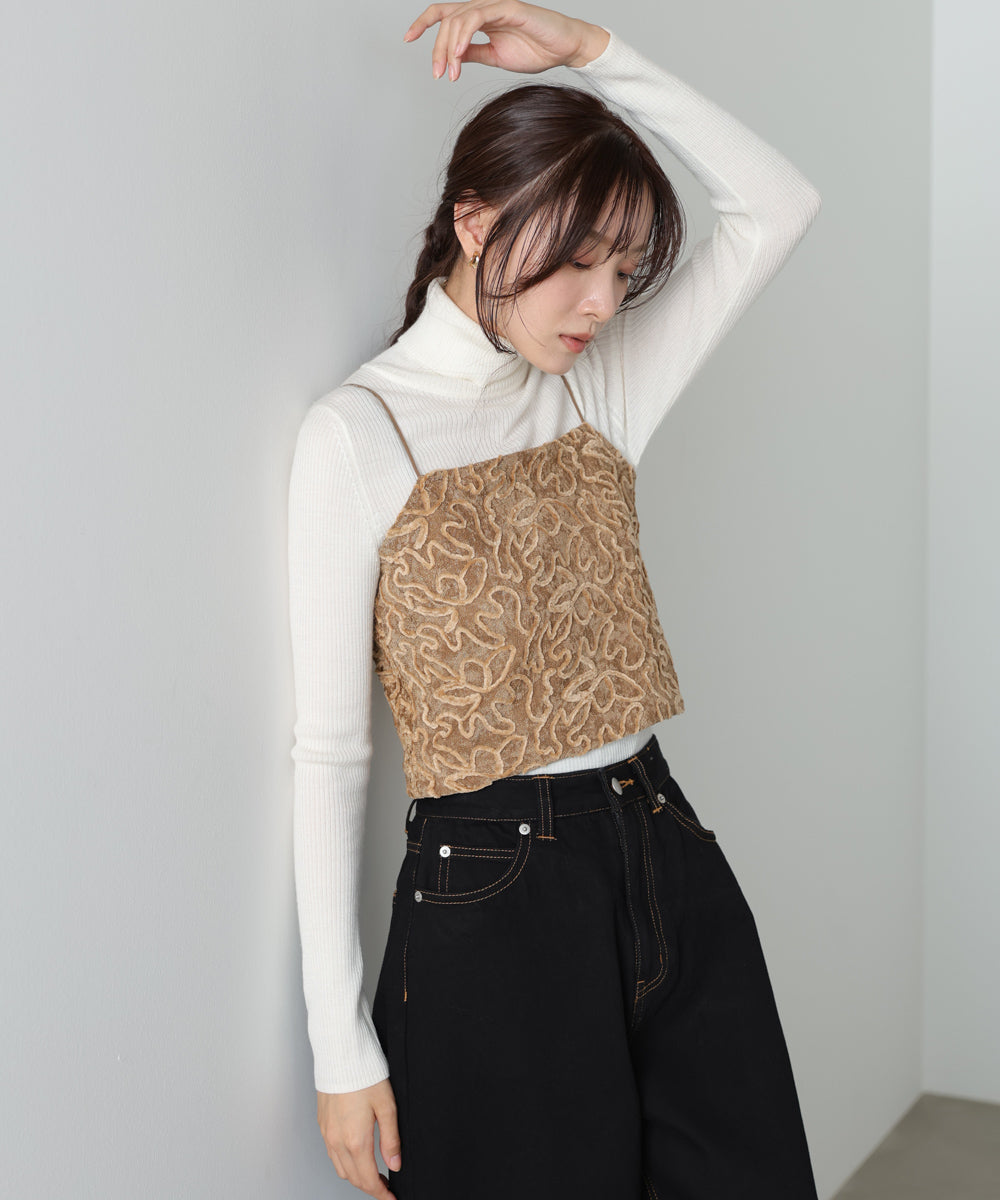 コード刺繍ベロアビスチェ