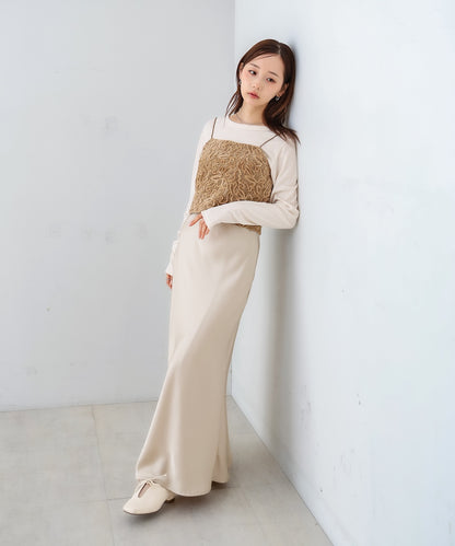 コード刺繍ベロアビスチェ