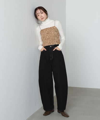 コード刺繍ベロアビスチェ