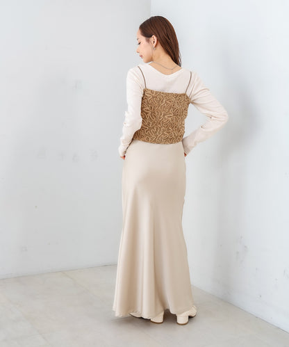 コード刺繍ベロアビスチェ