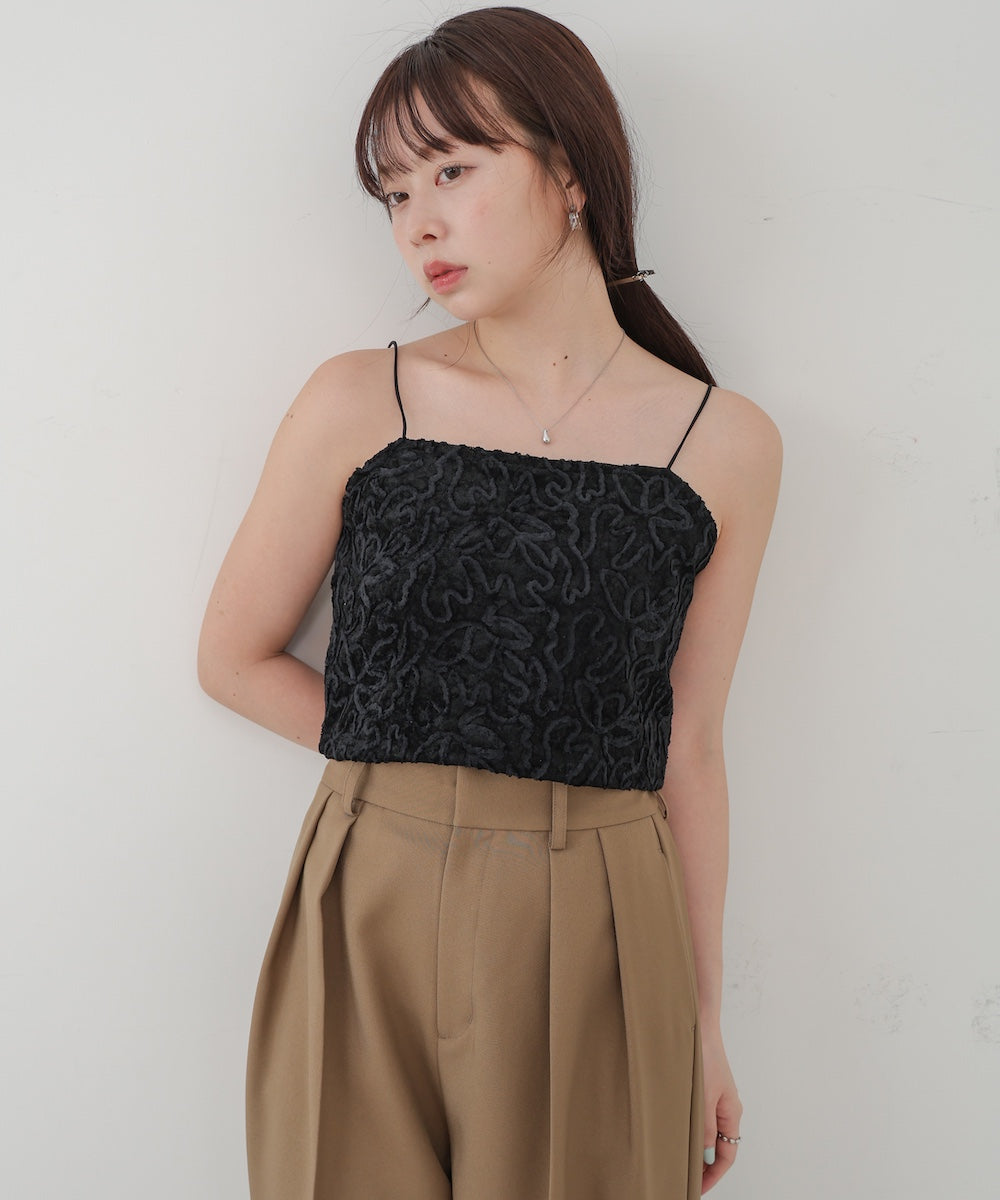 コード刺繍ベロアビスチェ