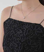 コード刺繍ベロアビスチェ