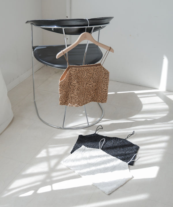 コード刺繍ベロアビスチェ