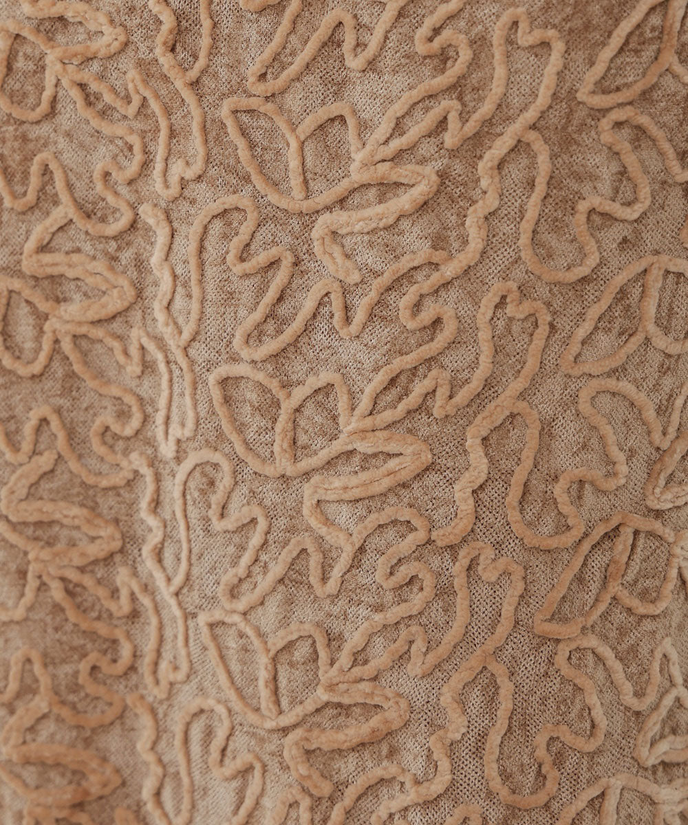 コード刺繍ベロアスカート