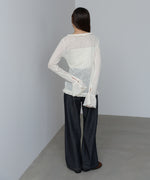 タイトシルエットフリルカーデ