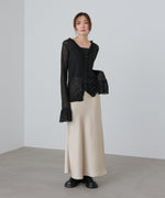 タイトシルエットフリルカーデ