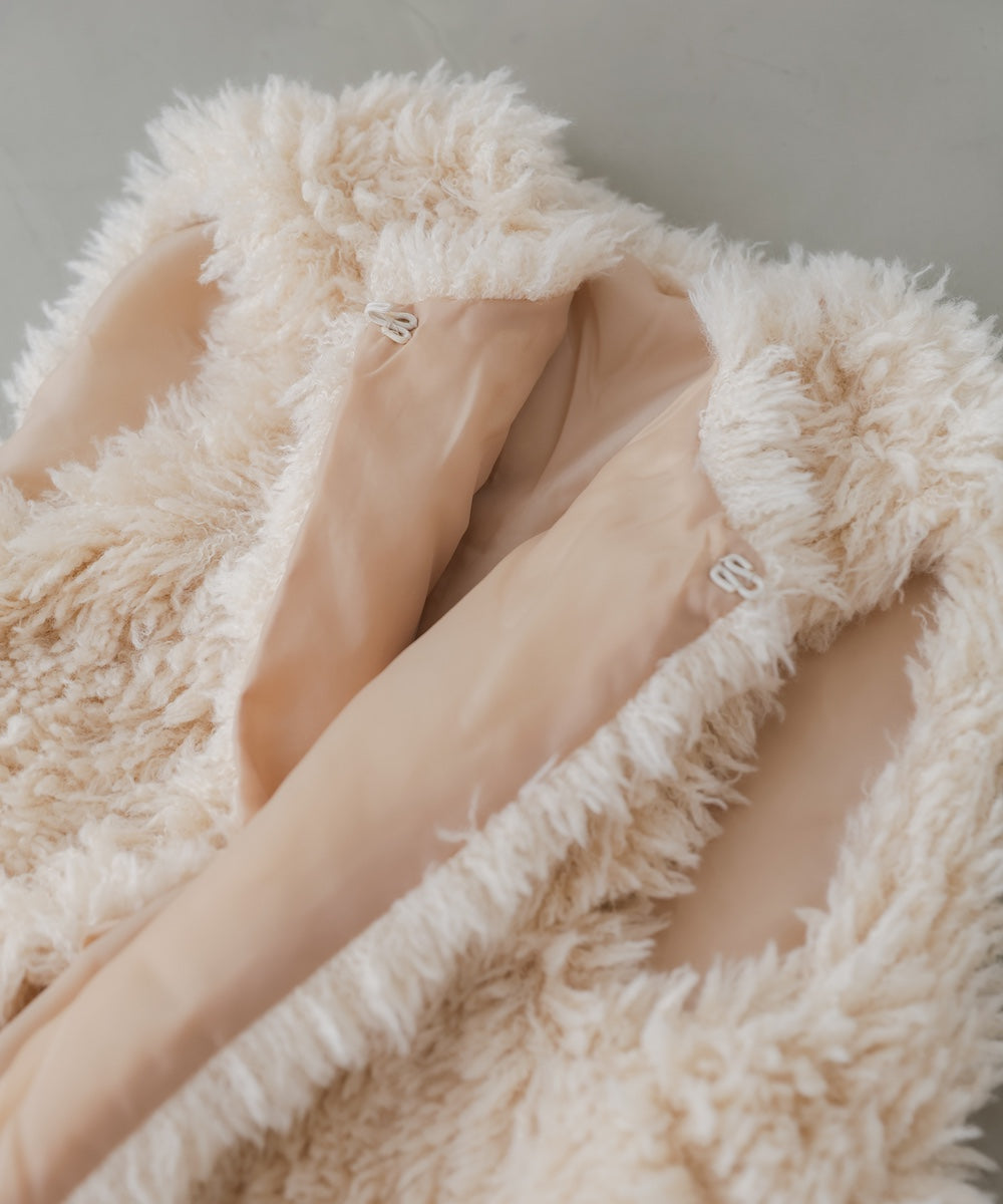 プードルボアベスト