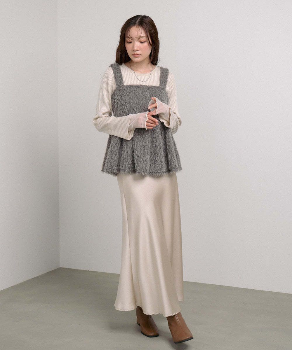 ブークレーシャギー ペプラムキャミソール