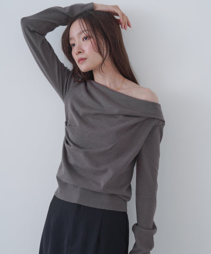 クロスドレープニットプルオーバー