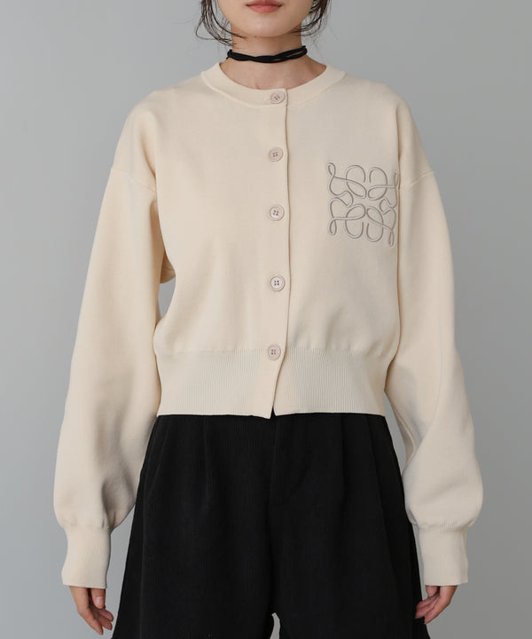 コード刺繍ニットカーディガン
