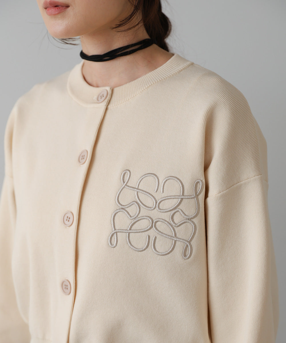 コード刺繍ニットカーディガン