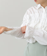 シャーリングリボンショートブラウス