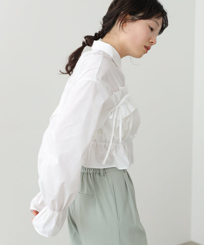 シャーリングリボンショートブラウス