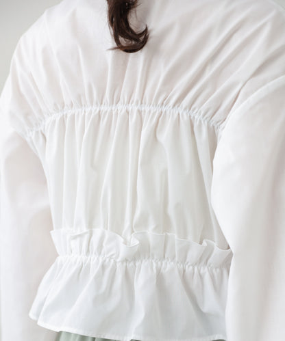 シャーリングリボンショートブラウス