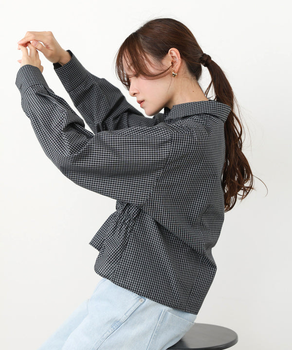 ホイップシャーリングブラウス