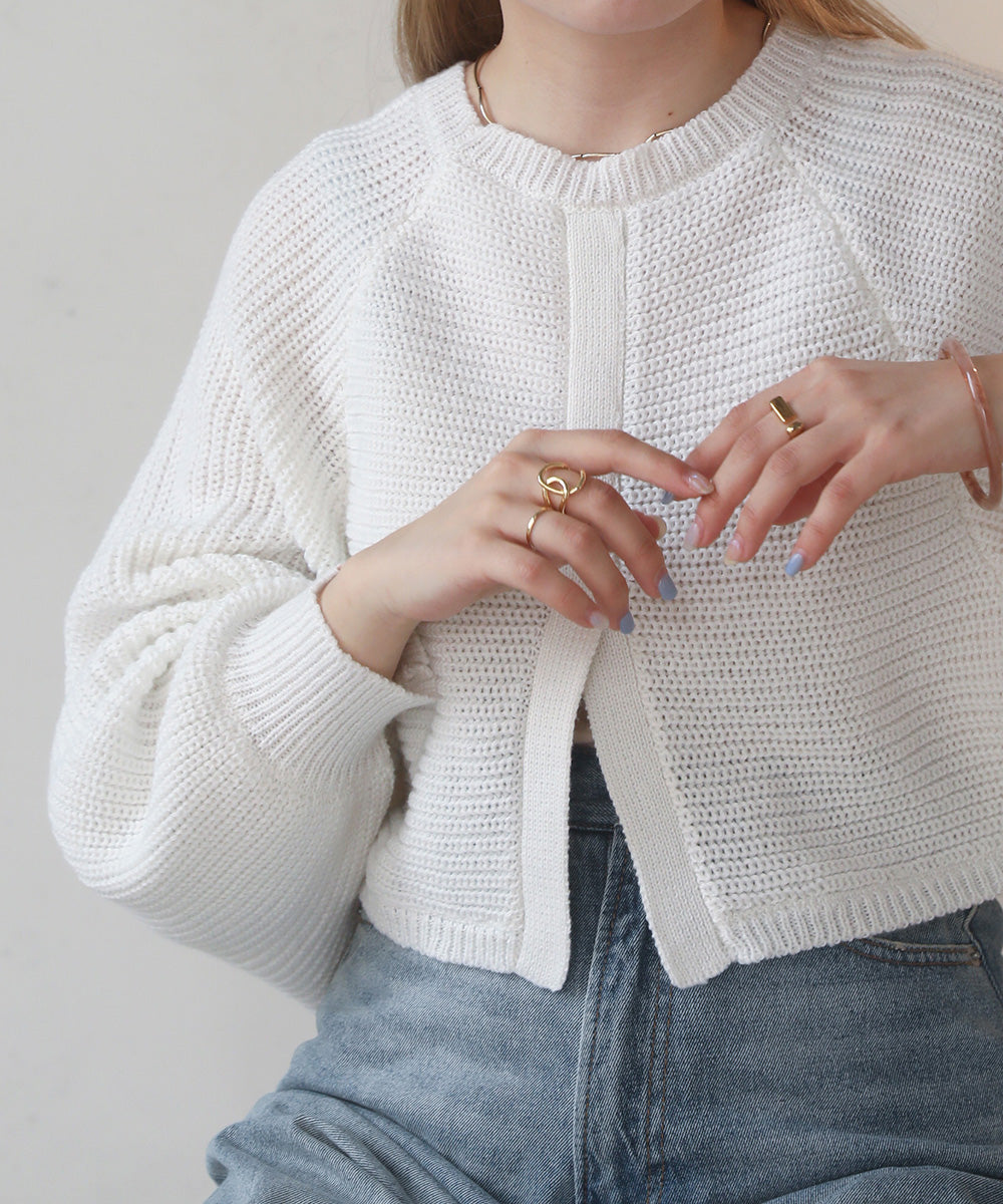 SHORT BACK SLIT KNIT