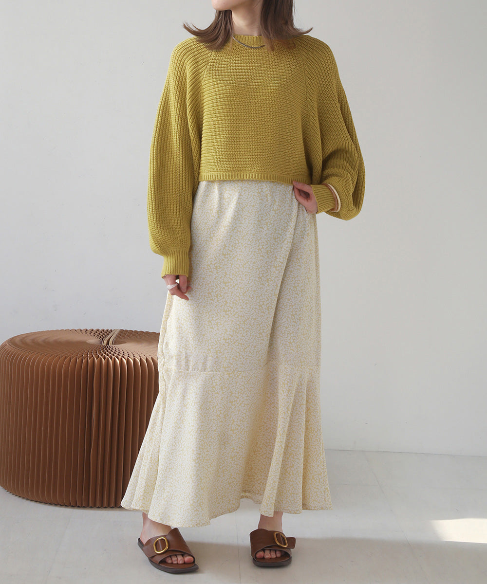 SHORT BACK SLIT KNIT