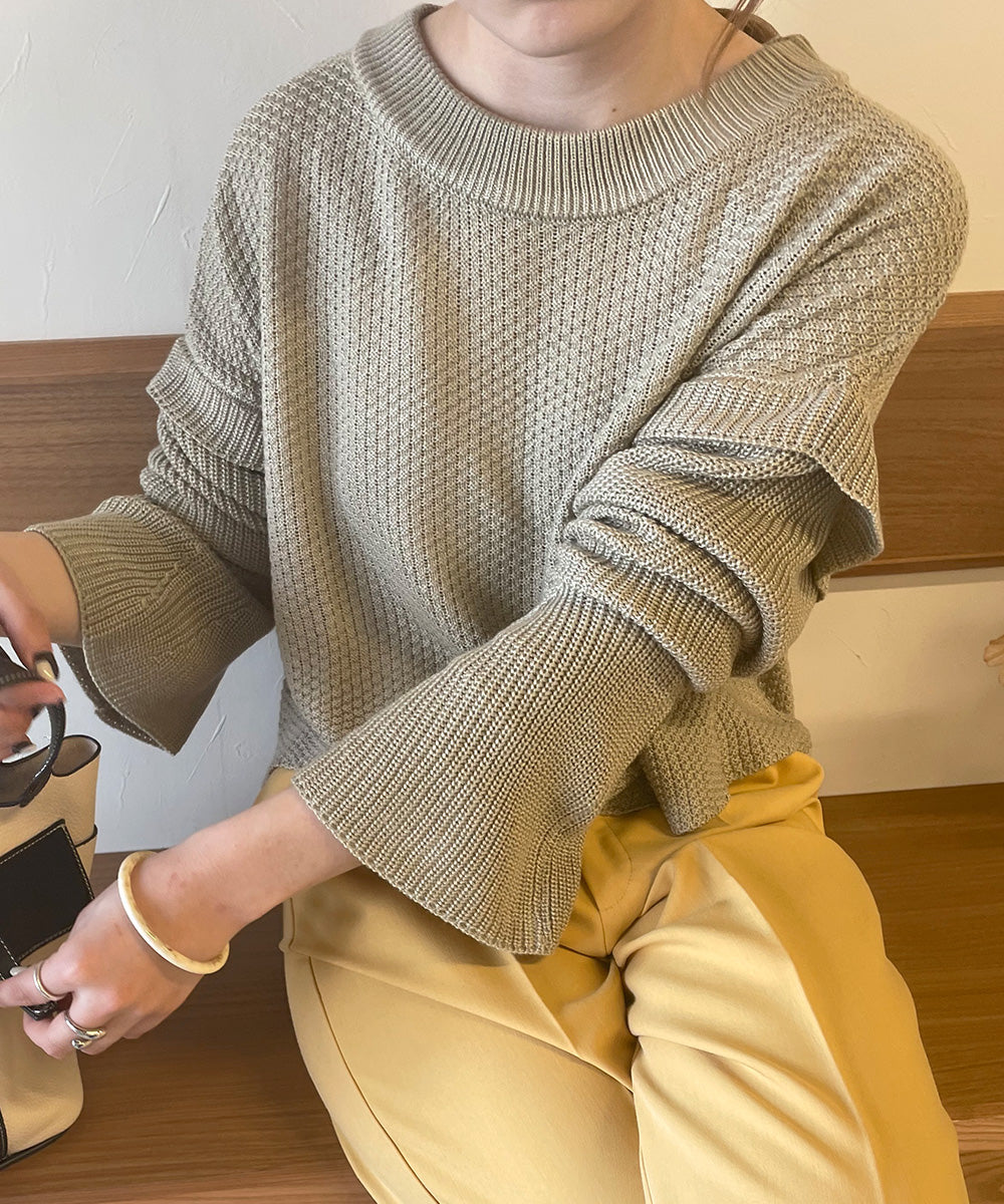 FLARE SLEEVE SHORT KNIT
