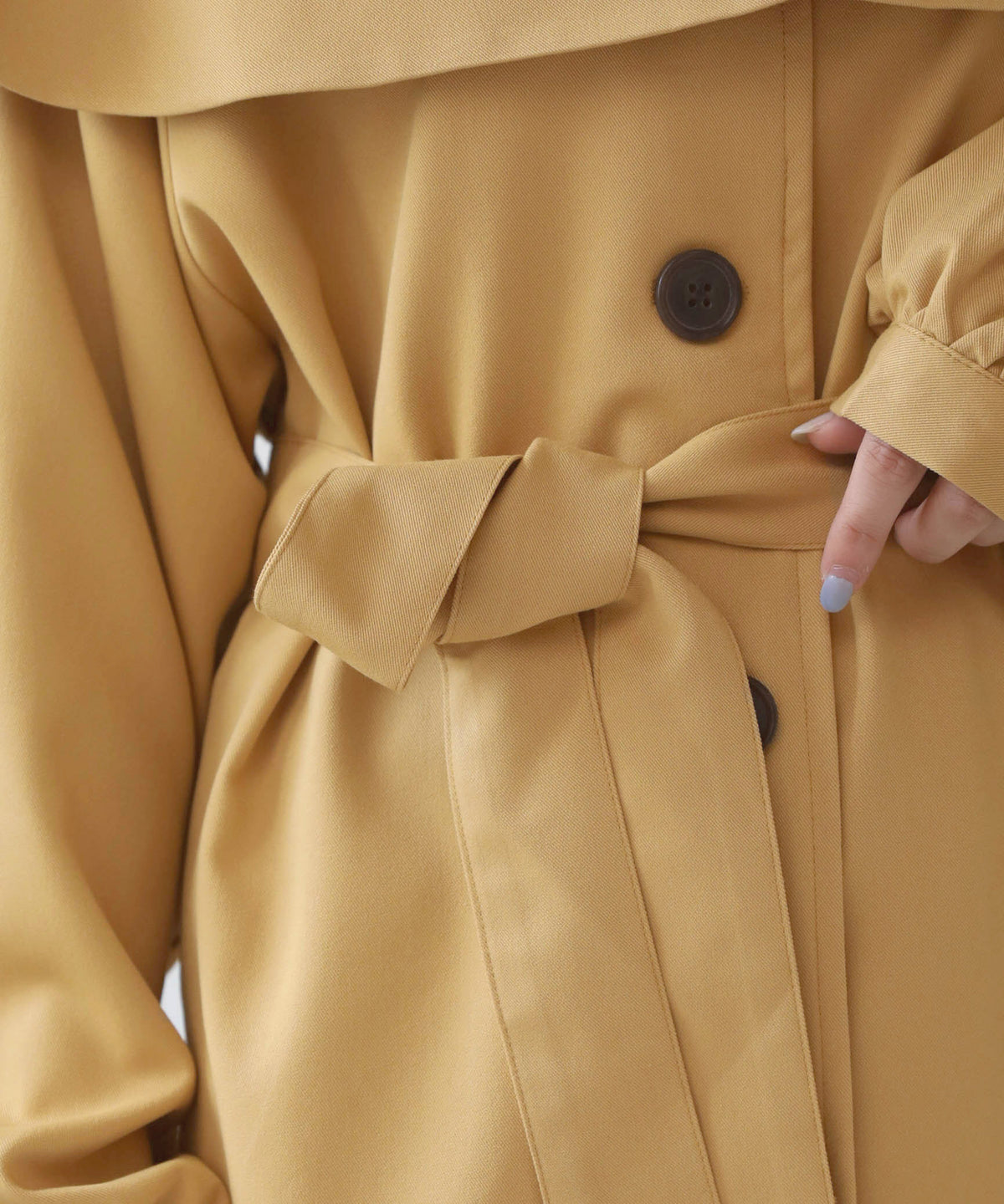 BIG COLLAR RUFFLED SHORT COAT