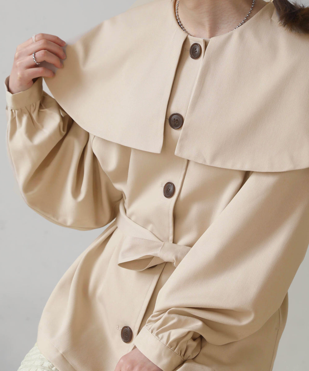 BIG COLLAR RUFFLED SHORT COAT