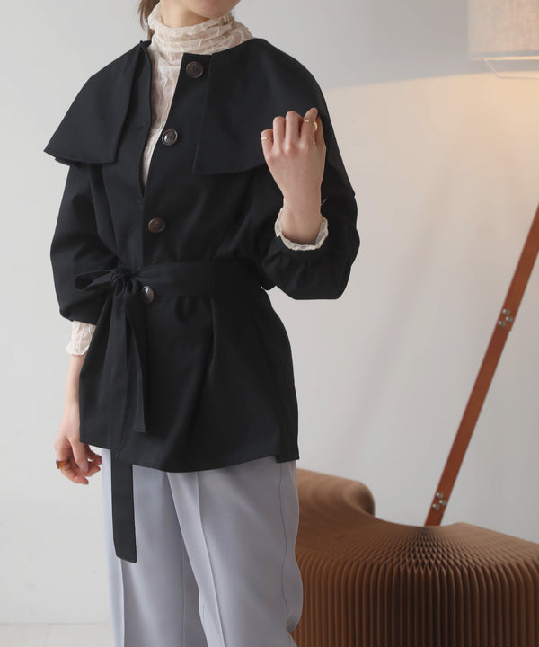 BIG COLLAR RUFFLED SHORT COAT
