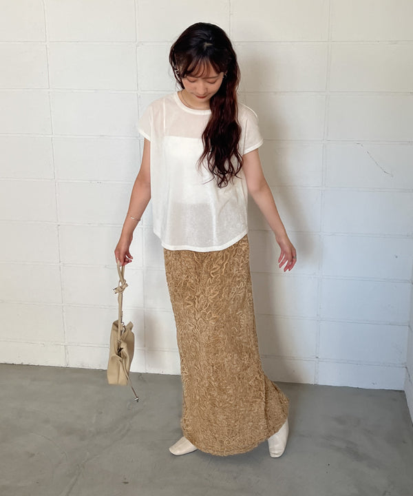 コード刺繍ベロアスカート