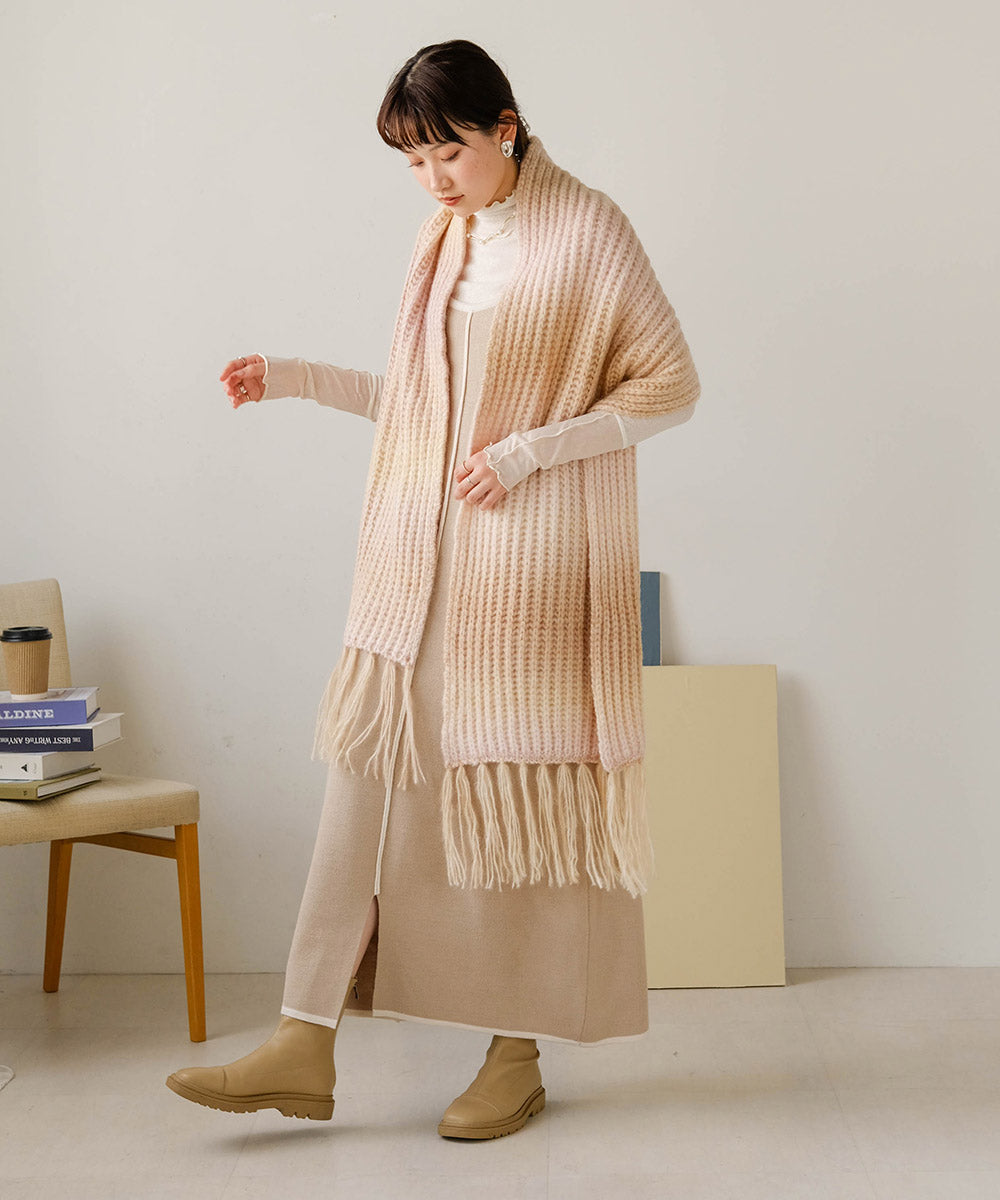 GRADATION KNIT VOLUME SCARF