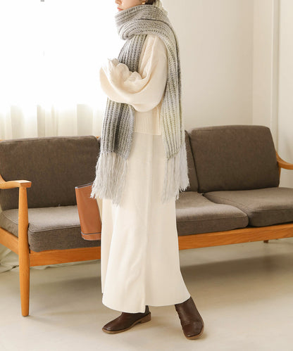 GRADATION KNIT VOLUME SCARF