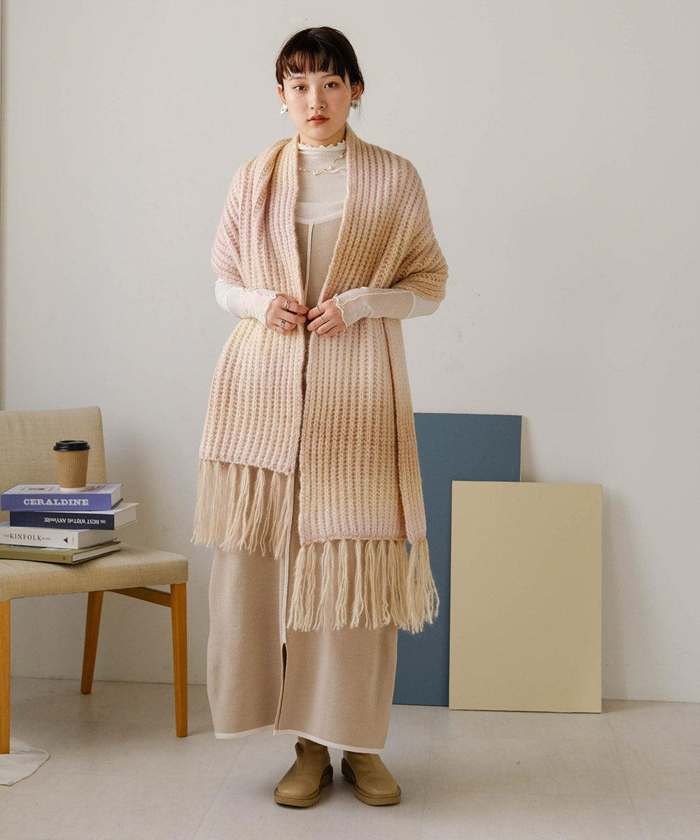 GRADATION KNIT VOLUME SCARF