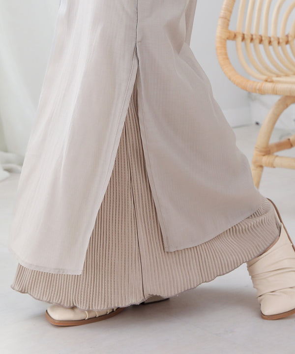REVERSIBLE SHEER PLEATED SKIRT