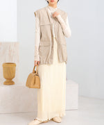 REVERSIBLE SHEER PLEATED SKIRT